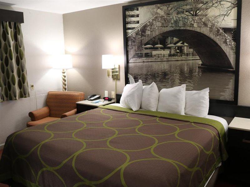 Hotel Super 8 By Wyndham San Antonio/I-35 North Esterno foto
