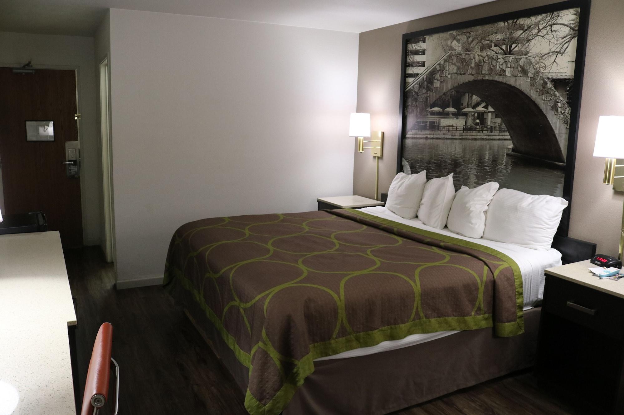 Hotel Super 8 By Wyndham San Antonio/I-35 North Esterno foto